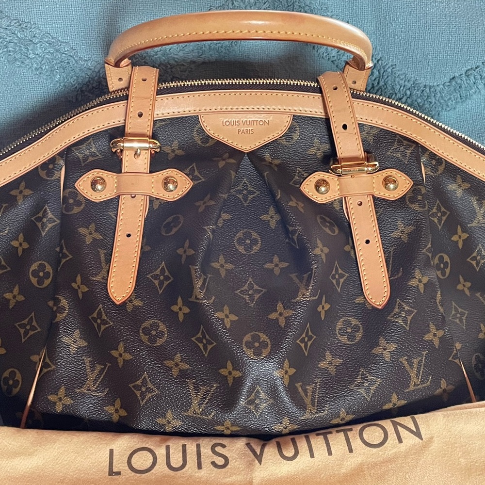 Gorgeous Tivoli GM Louis Vuitton